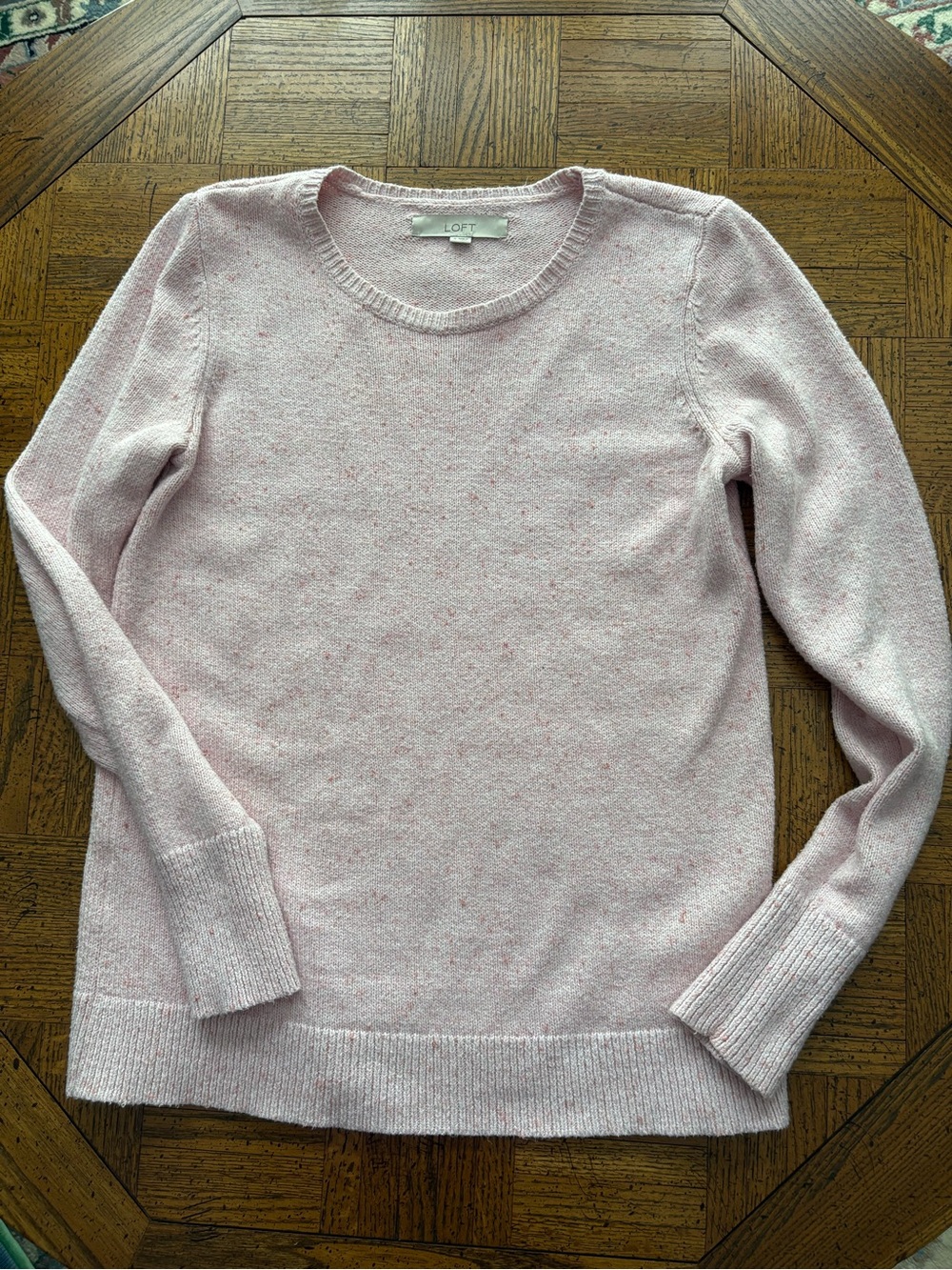 LOFT (S) Women's Lightweight Crewneck Sweater in Light Pink